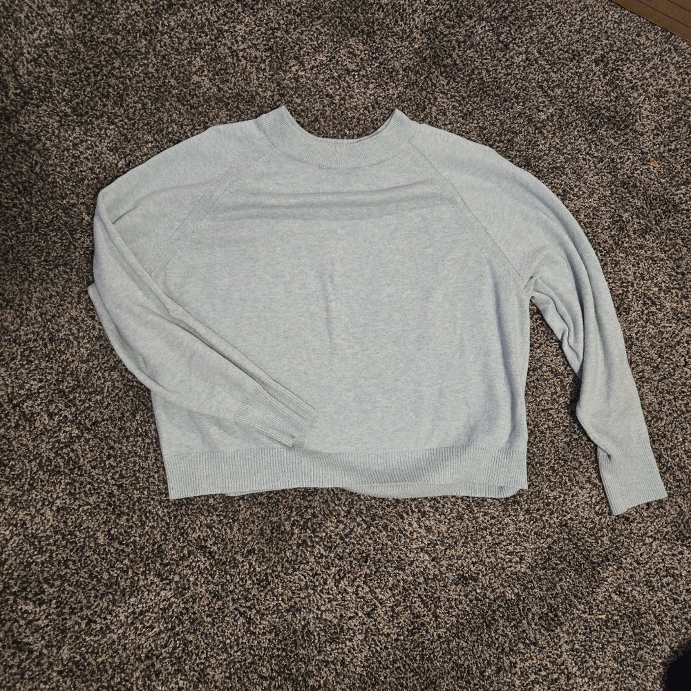 Mint Green Long Sleeve Top, Size L. A New Day Brand. Used, Great Condition.